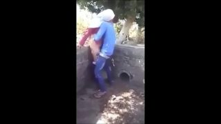 محجبة مصرية الواد زنقها فوق السطح وشغال نيك على الواقف